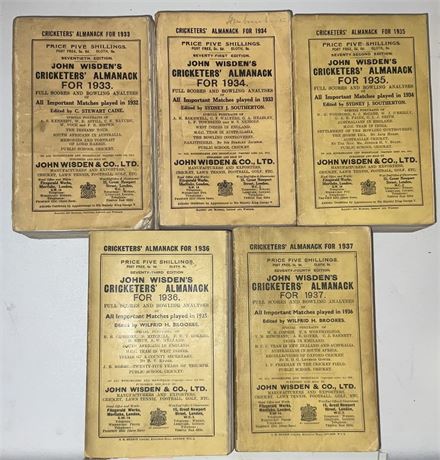 1933 to 1937 Wisden Paperbacks - Very Good Condition (5)